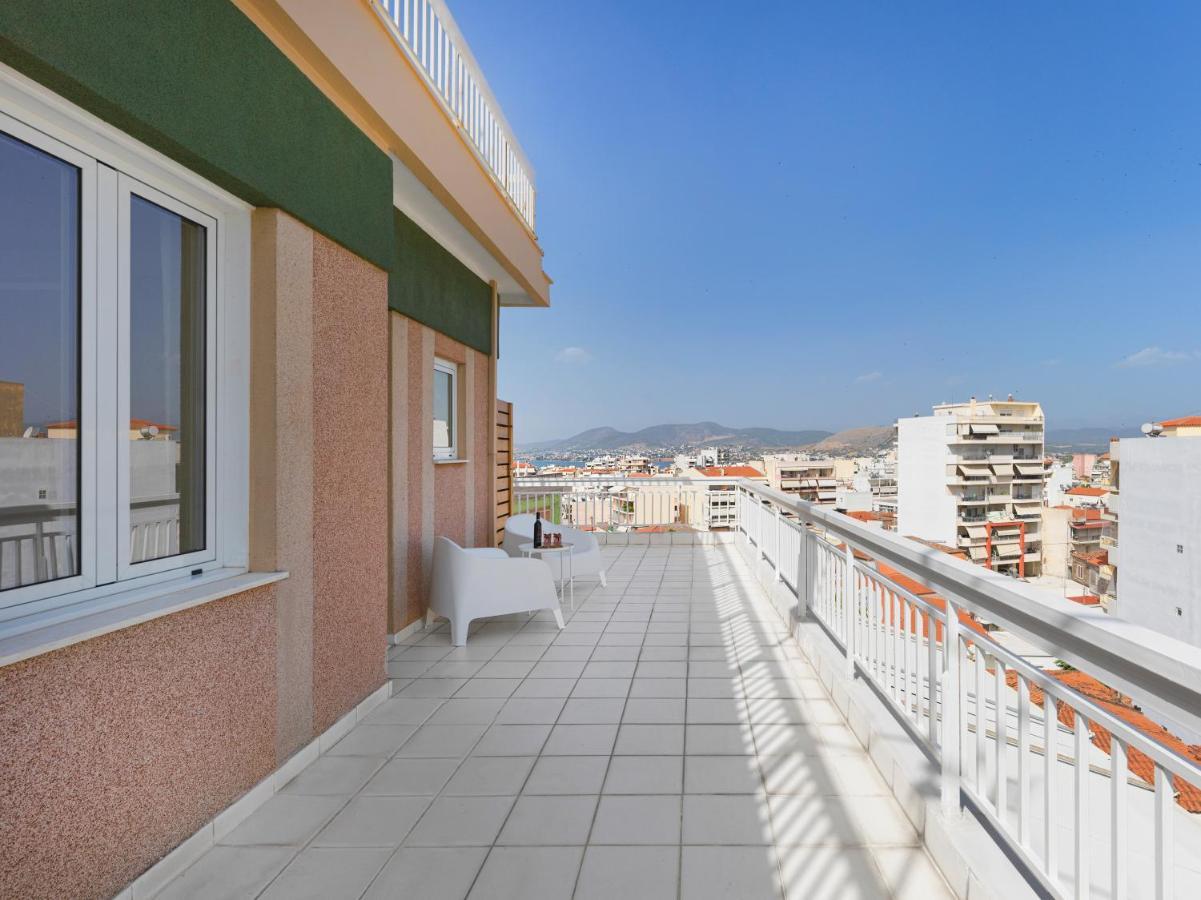 Modern Penthouse Overlooking Halkis Халкіда Екстер'єр фото
